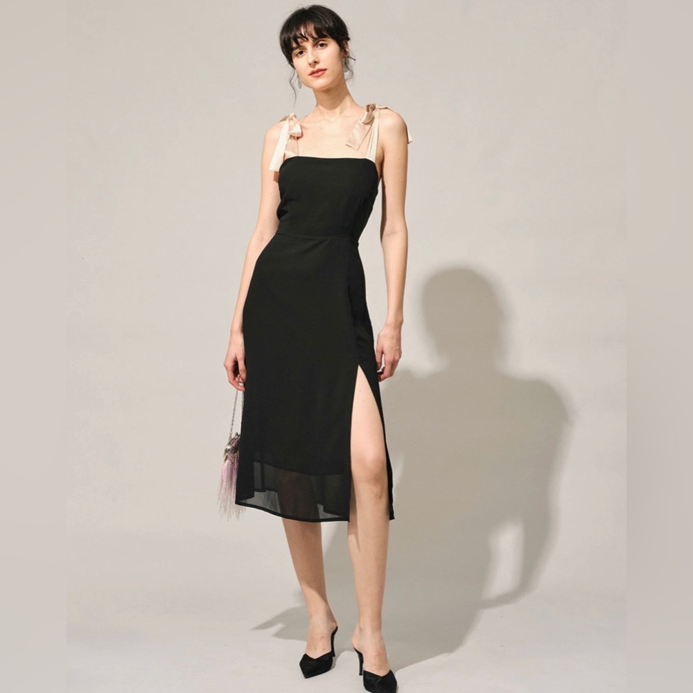 NWT! The Tie Shoulder Side Slit Midi Dress